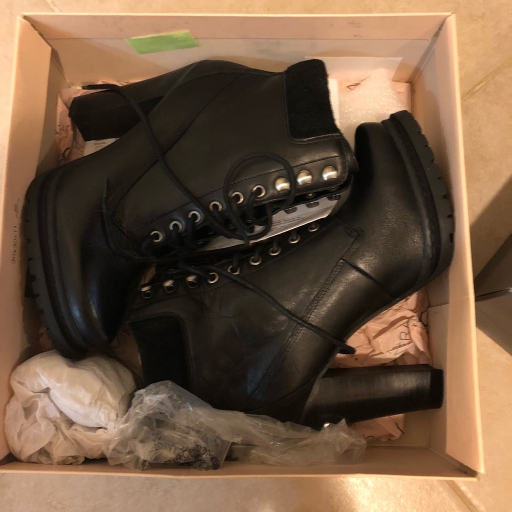 BCBG Black boots